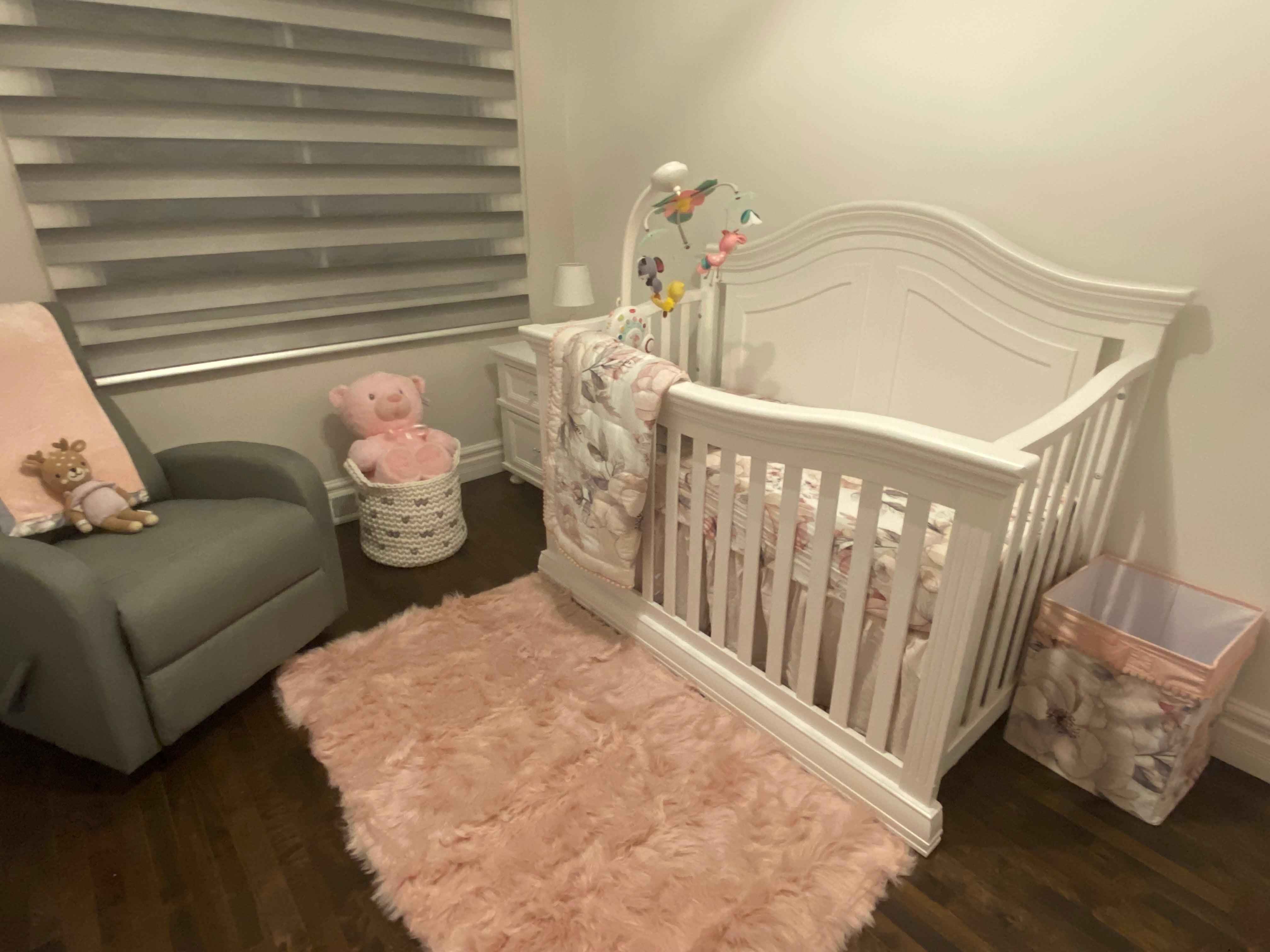 Gigi Convertible Crib White – Bambino Furniture - Main Image