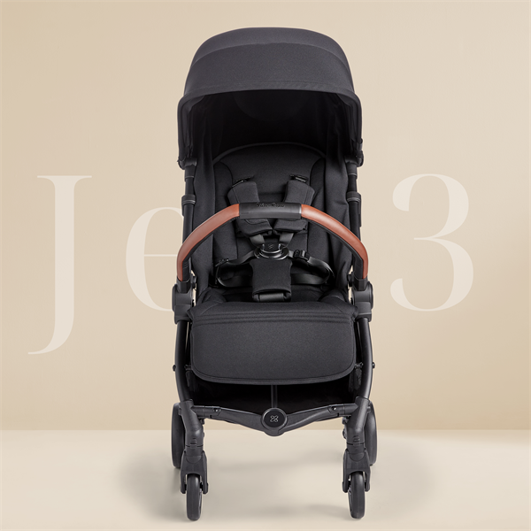 Jet 3 Super Compact Stroller | Black