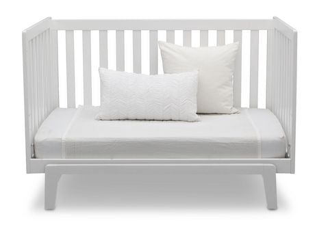 Jasmine 3-1 Convertible Crib | All-White