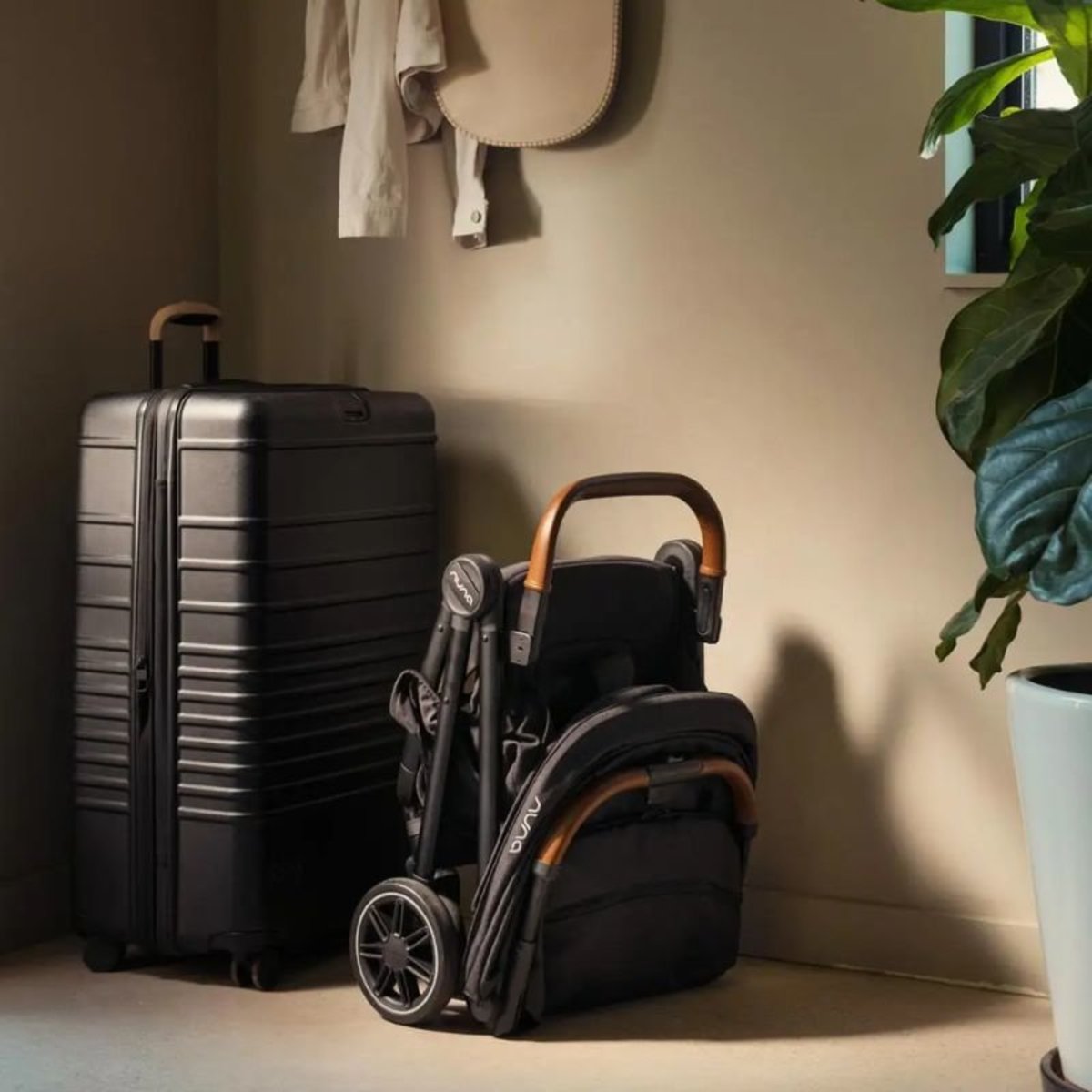 nuna trvl stroller caviar TRVL STROLLER